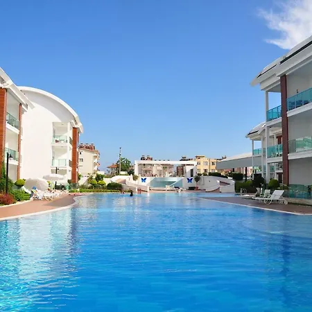 Side Gardenia Residence